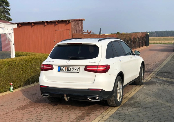 Mercedes-Benz GLC cena 99000 przebieg: 261000, rok produkcji 2016 z Koszalin małe 326